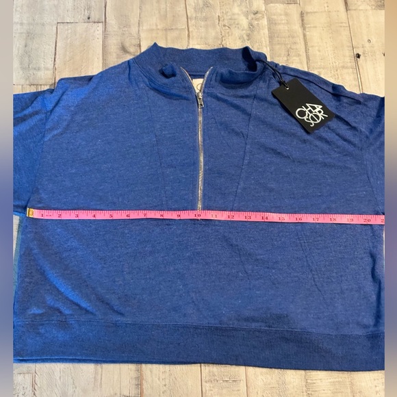 NWT Chaser Stella Half Zip Size Small - Picture 4 of 6